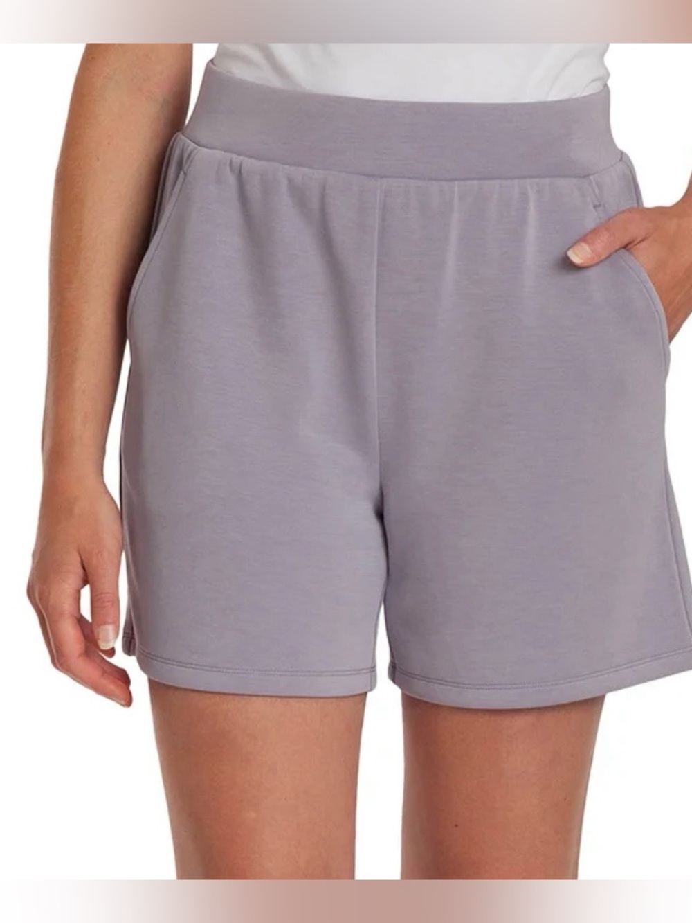 Lazypants Luxe pull on shorts light purple